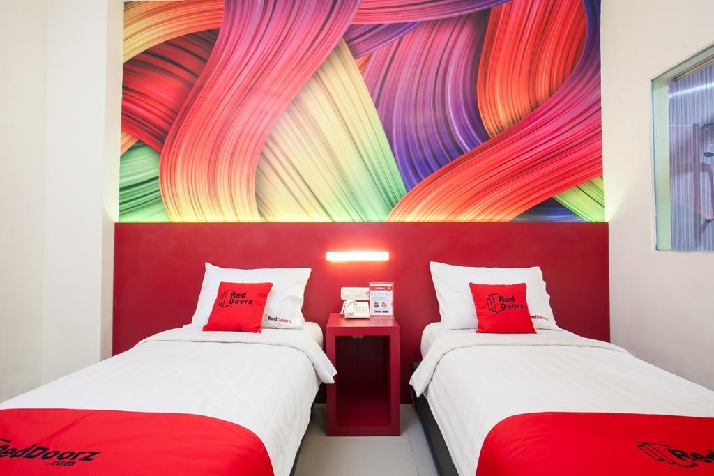 מלון מאלאנג Reddoorz Near Hawaii Water Park מראה חיצוני תמונה
